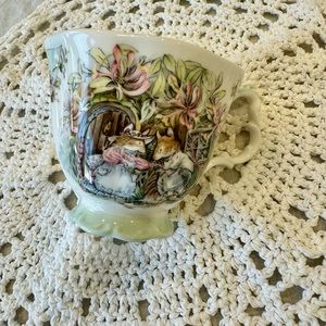 Vintage Royal Doulton Cup  1983 Jill Barklem Brambly Hedge Collection Summer